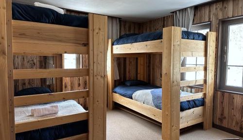 Quadruple Room with Private Bathroom