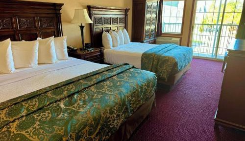 Double Room with Spa Bath