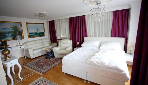 Standard Suite