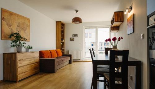 One-Bedroom Apartment