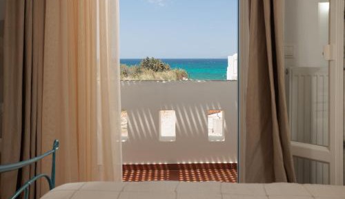 Deluxe Suite with Sea View