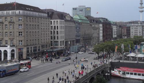 Two-Bedroom Apartment with City View