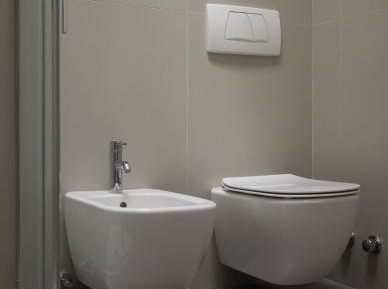 Superior Double Room with Balcony and Lake View