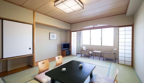 Japanese Style Classic Room with Four Futon Beds - City Side