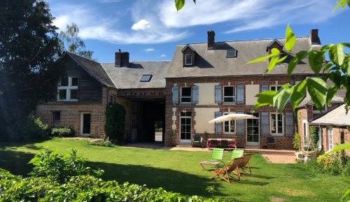 Six-Bedroom House