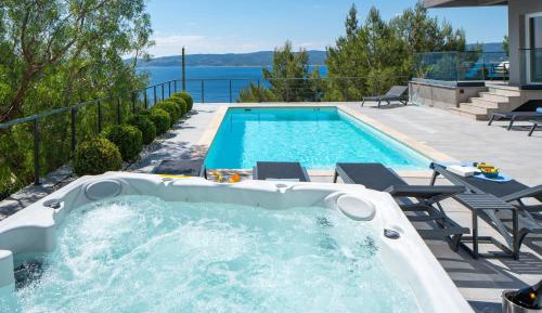 Villa with Sea View