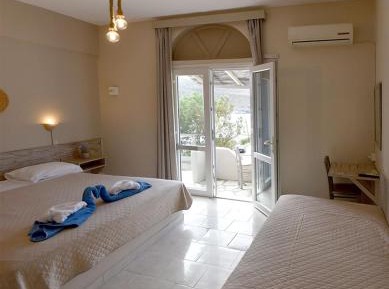 Triple Room with Sea View