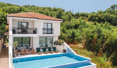 Villa with Private Pool