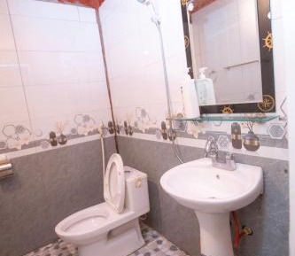 Double Room with Private Bathroom