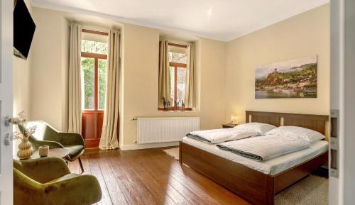 Three-Bedroom Superior Apartment