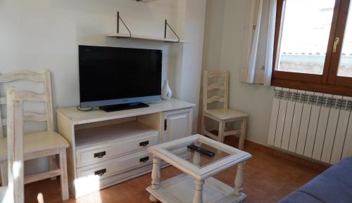 Two-Bedroom Apartment with City View