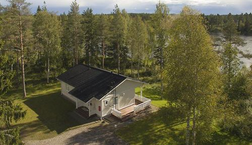 Two-Bedroom Cottage with Sauna