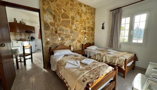 One-Bedroom Apartment (3 Adults)