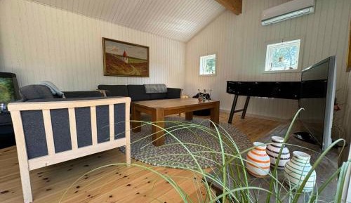 Three-Bedroom Holiday Home 