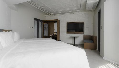 Premier Twin Room