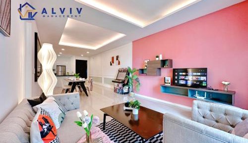 Three-Bedroom Apartment - High Floor