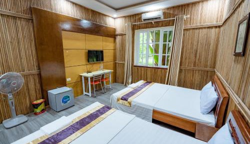 Family Room with Garden View