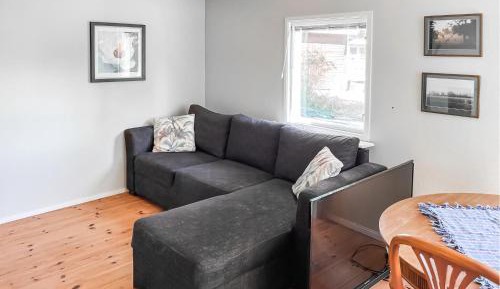 One-Bedroom Holiday Home