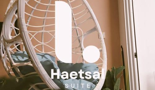 Studio Apartment with Queen Bed