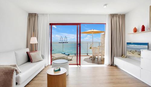 Apartment with Sea View