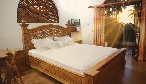 King Room with Balcony