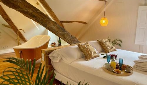 King Suite with Balcony