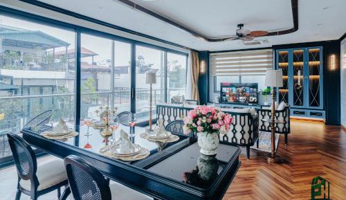 Two-Bedroom Apartment with City View