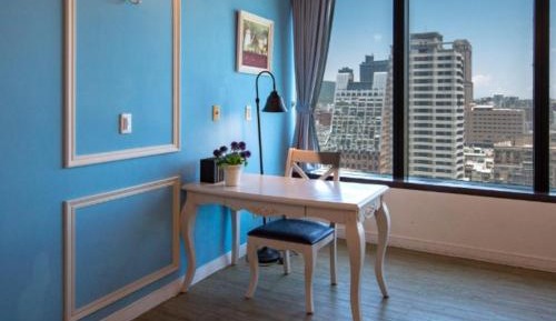 Comfort Quadruple Room with City View