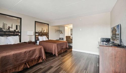 Double Room with Two Double Beds - Smoking