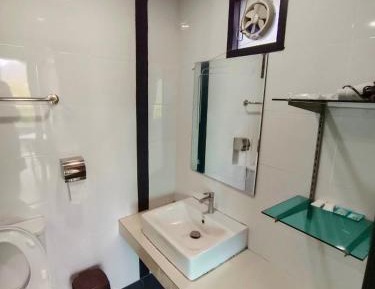 Family Room with Mountain View