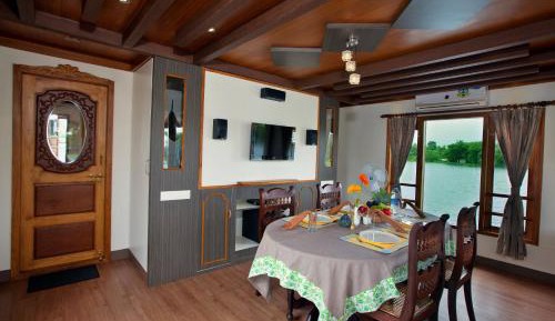 Superior Double or Twin Room with Sea View