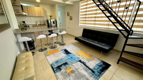 Deluxe Two-Bedroom Apartment with Garden View