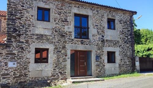 Villa with Garden View