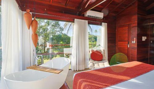 Bungalow with Garden View