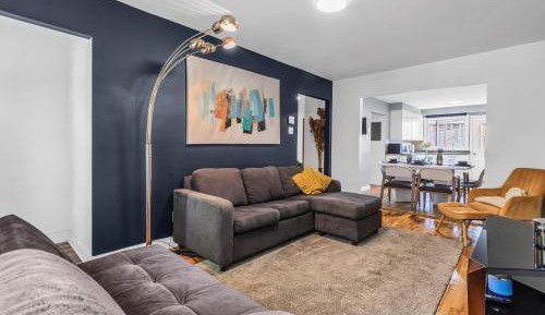 Three-Bedroom Apartment with Balcony