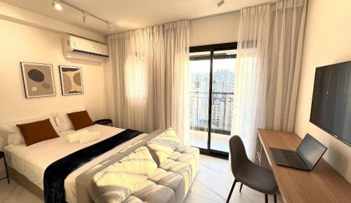 Studio Apartment with Balcony