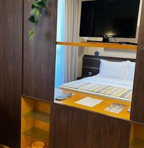 Superior Room with 1 Double Bed and Mountain View