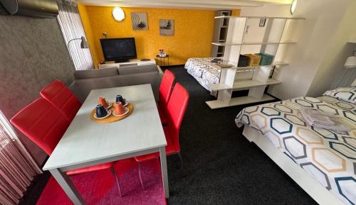 Deluxe Double Room with Bath