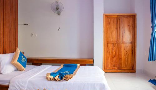 Triple Room with Private Bathroom