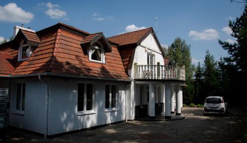Eight-Bedroom House
