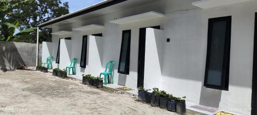Twin Room with Private Bathroom