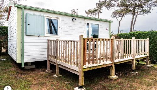 One-Bedroom Bungalow