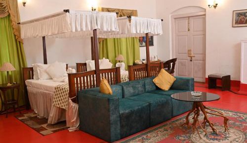 Superior Twin Room with Garden View
