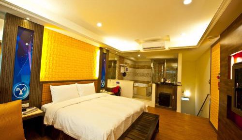 Deluxe Double Room with Bath