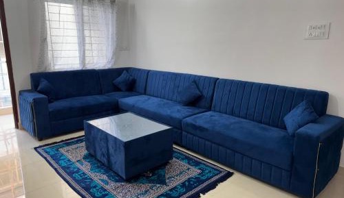 Three-Bedroom Apartment with Balcony