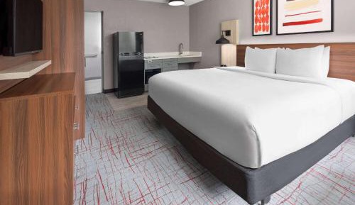 Standard King Room - Mobility Accessible