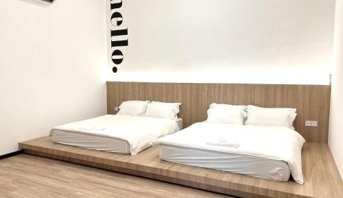 Quadruple Room with Shared Bathroom