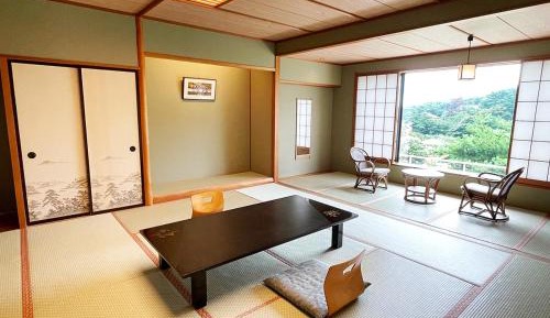 Standard Family Room
