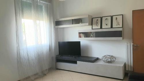 Two-Bedroom Apartment with Balcony