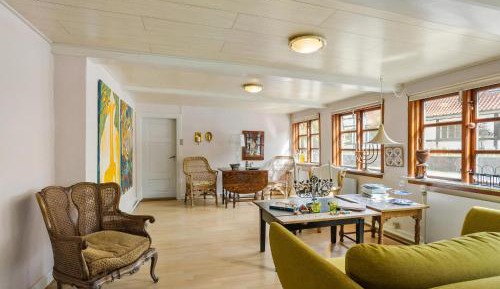 Three-Bedroom Holiday Home 